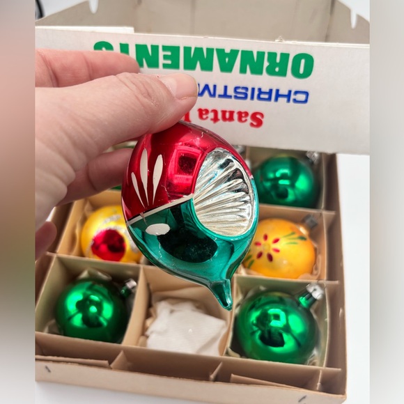 Vintage Santa Land Glass Christmas Ornaments Set of 12 Original Box - Picture 3 of 10